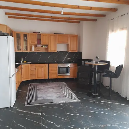 Apartman Dani بيهاتش